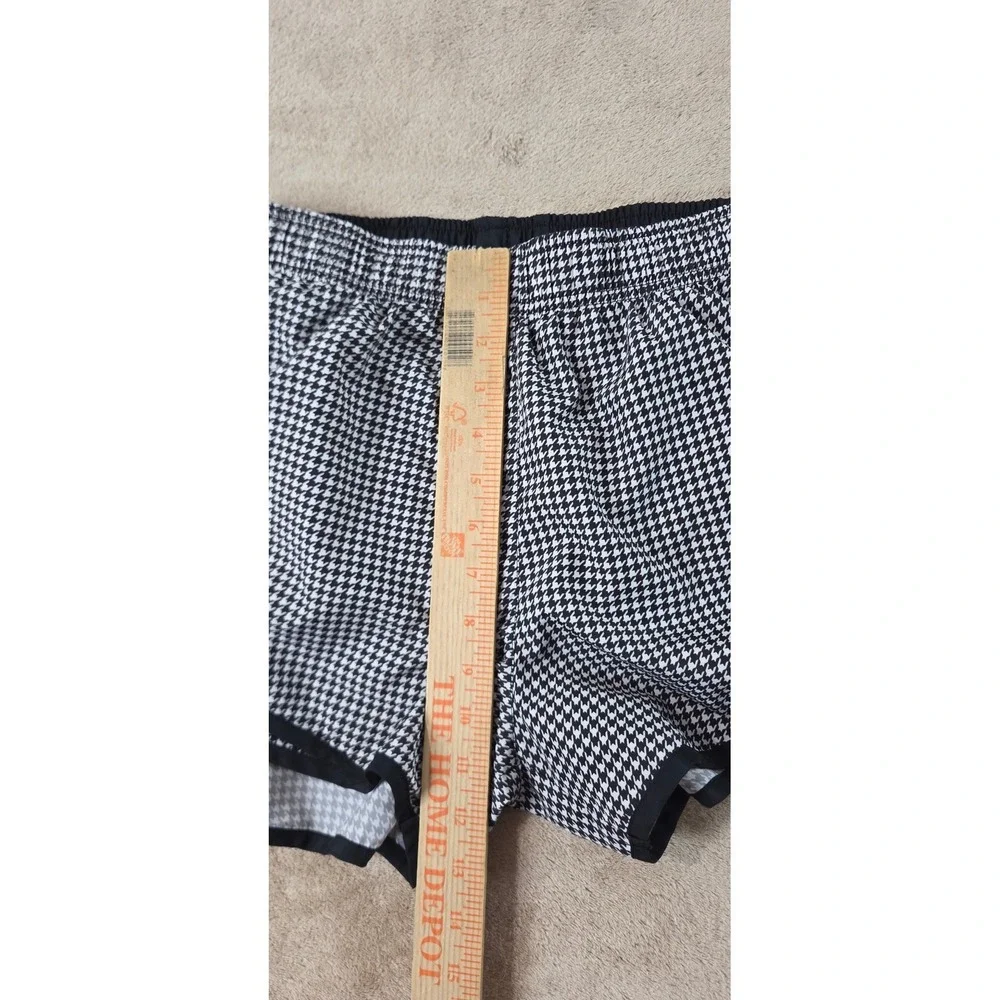Nike tempo dri-fit shorts womens M black/white 3